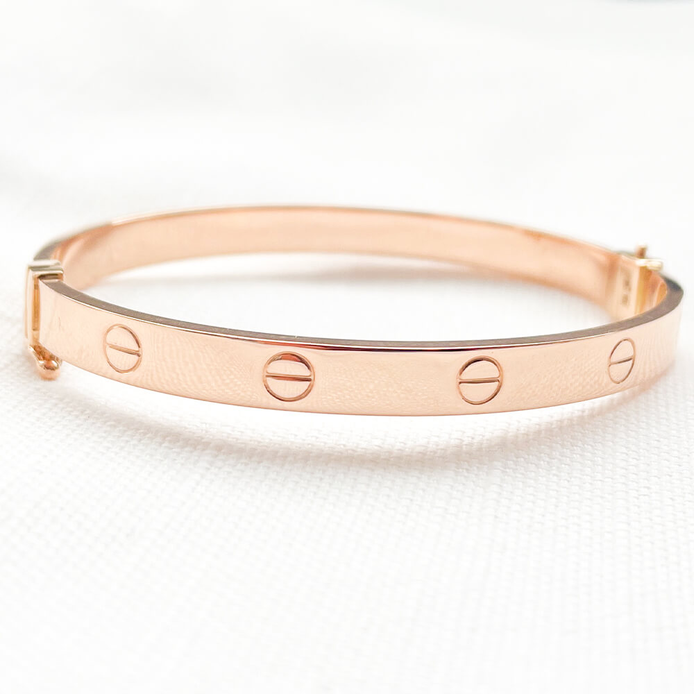 Жорсткий золотий браслет. Артикул: 003675