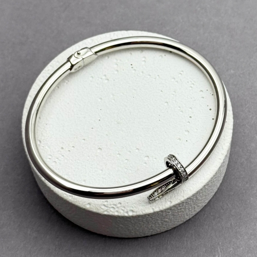 Золотой браслет Гвоздь с фианитами. Артикул: 005973