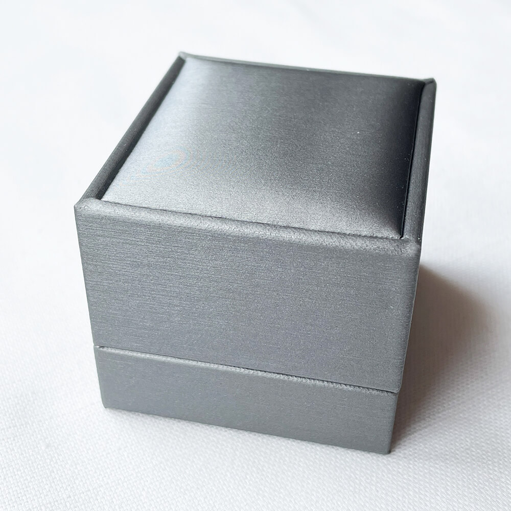 Футляр для ювелірних виробів. Артикул: 005012