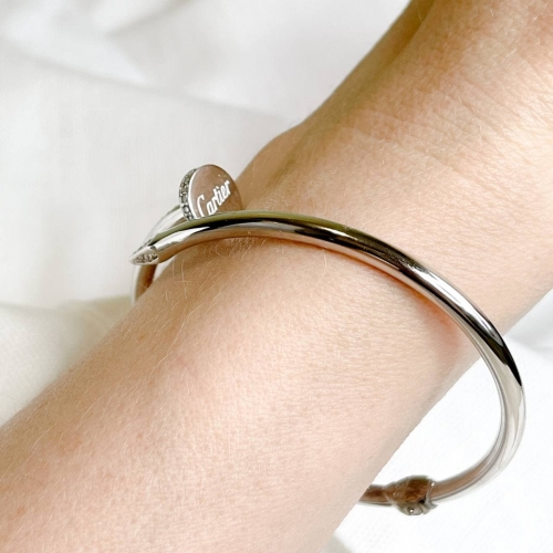 Золотой браслет Гвоздь с фианитами