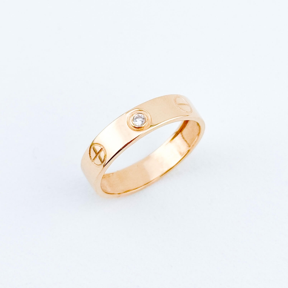 Золотое кольцо с фианитом. Артикул: 008125