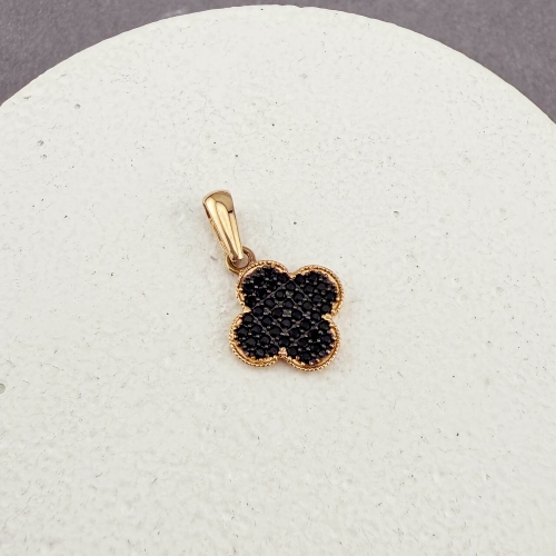 Золотий підвіс Конюшина з фіанітами. Артикул: 010237