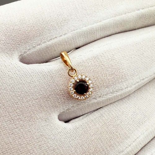 Золотий підвіс з гранатом і фіанітами. Артикул: 009835