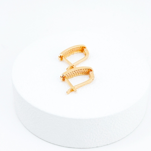 Золоті сережки з фіанітами. Артикул: 007388