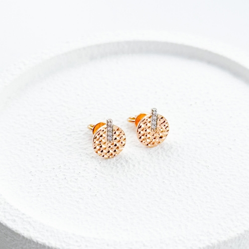 Золоті сережки-пусети з алмазною гранню та фіанітами. Артикул: 008439