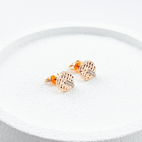 Золоті сережки-пусети з алмазною гранню та фіанітами. Артикул: 008439