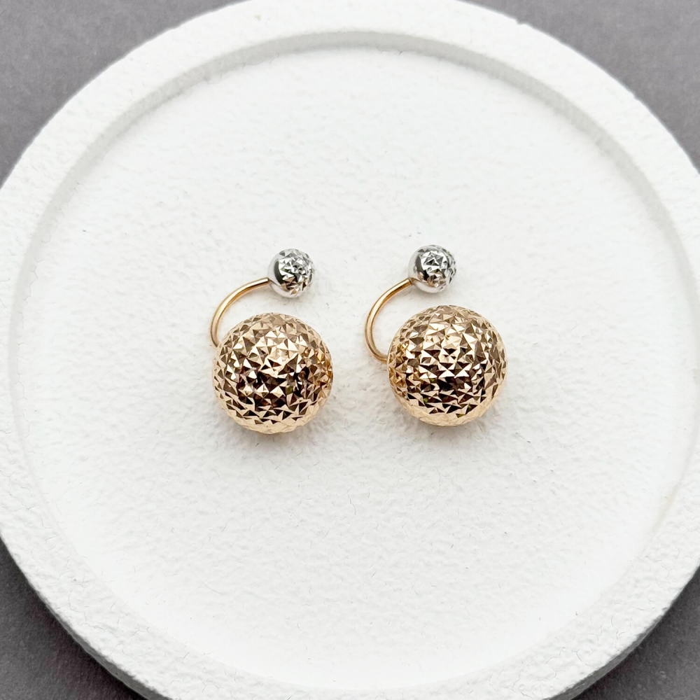Золотые сережки с алмазными шариками. Артикул: 008664
