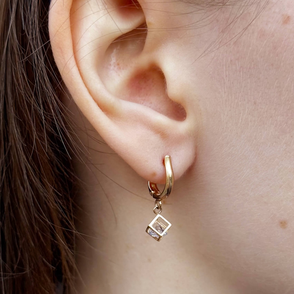 Золоті сережки з плаваючими фіанітами. Артикул: 003553