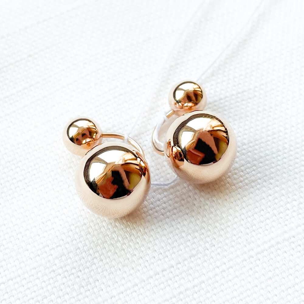 Золоті сережки з кульками. Артикул: 004640