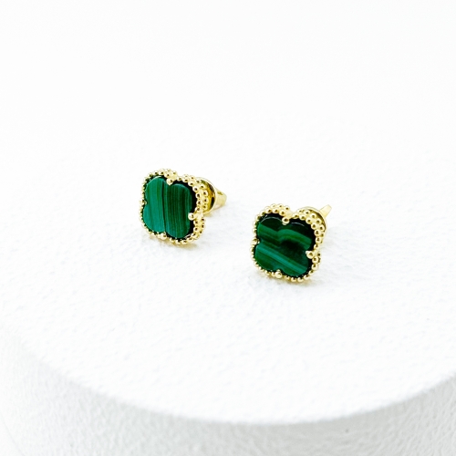 Золотые серьги Клевер с малахитом. Артикул 6903