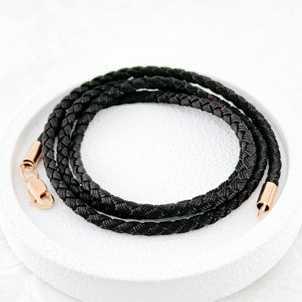 Шелковый шнурок з золотым замком. Артикул: 008154